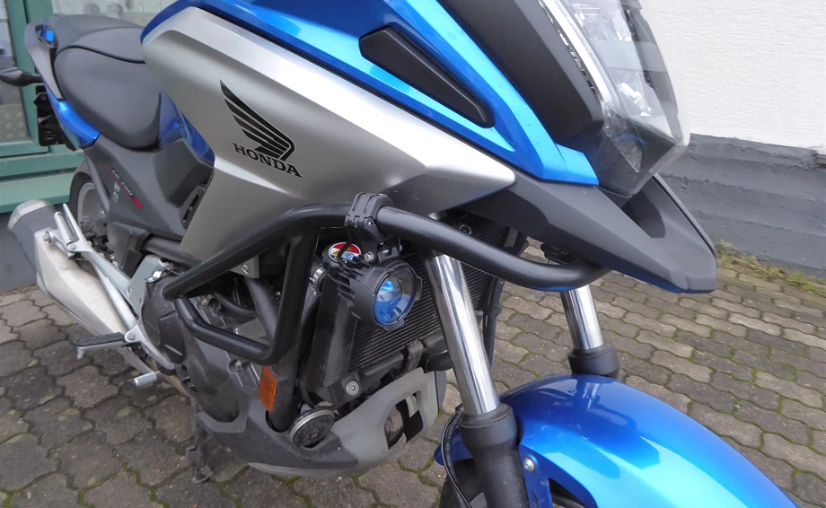 Rebuilt motorbike Honda NC750X Bild 2: Rebuilt motorbike Honda NC750X