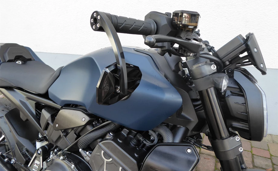 Rebuilt motorbike Honda CB 1000 R Bild 10: Rebuilt motorbike Honda CB 1000 R