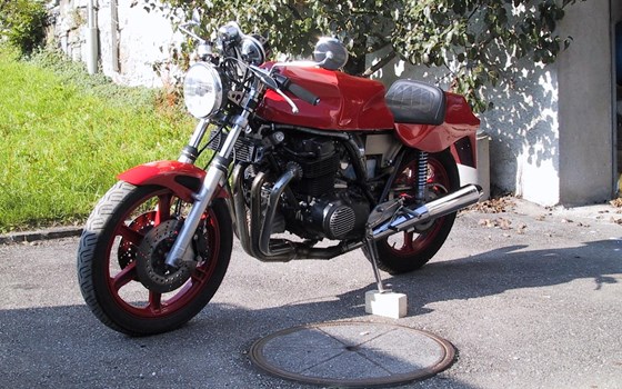 Umgebautes Motorrad Honda CB 750 von chresb - Bild 3 Umgebautes Motorrad Honda CB 750 von chresb - Bild 3