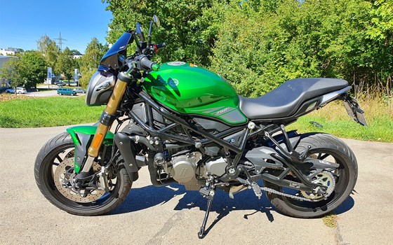Umgebautes Motorrad Benelli 752 S von Motorrad, Roller, Quad Inh. Christine Grüninger - Bild 3 Umgebautes Motorrad Benelli 752 S von Motorrad, Roller, Quad Inh. Christine Grüninger - Bild 3