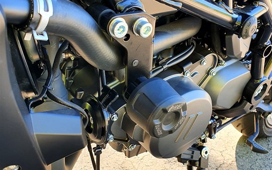 Umgebautes Motorrad Benelli 752 S von Motorrad, Roller, Quad Inh. Christine Grüninger - Bild 10 Umgebautes Motorrad Benelli 752 S von Motorrad, Roller, Quad Inh. Christine Grüninger - Bild 10