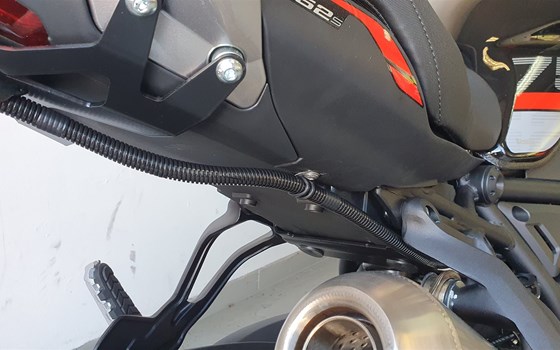 Umgebautes Motorrad Benelli 752 S von Motorrad, Roller, Quad Inh. Christine Grüninger - Bild 16 Umgebautes Motorrad Benelli 752 S von Motorrad, Roller, Quad Inh. Christine Grüninger - Bild 16