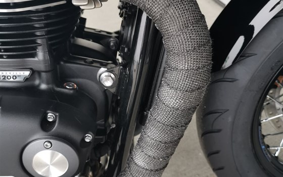 Umgebautes Motorrad Triumph Bonneville Bobber von sk-bikes GmbH - Bild 10 Umgebautes Motorrad Triumph Bonneville Bobber von sk-bikes GmbH - Bild 10