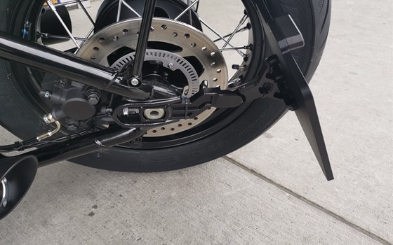 Umgebautes Motorrad Triumph Bonneville Bobber von sk-bikes GmbH - Bild 15 Umgebautes Motorrad Triumph Bonneville Bobber von sk-bikes GmbH - Bild 15