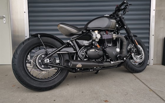 Umgebautes Motorrad Triumph Bonneville Bobber von sk-bikes GmbH - Bild 4 Umgebautes Motorrad Triumph Bonneville Bobber von sk-bikes GmbH - Bild 4