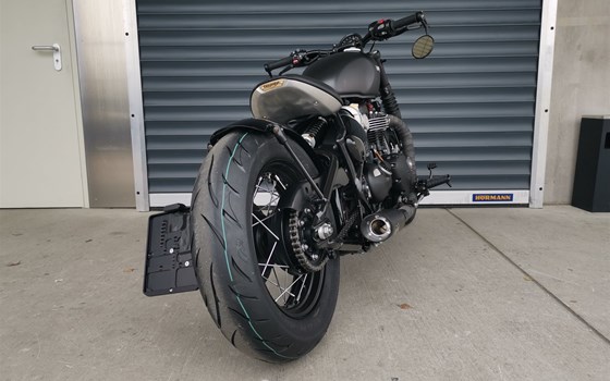 Umgebautes Motorrad Triumph Bonneville Bobber von sk-bikes GmbH - Bild 5 Umgebautes Motorrad Triumph Bonneville Bobber von sk-bikes GmbH - Bild 5