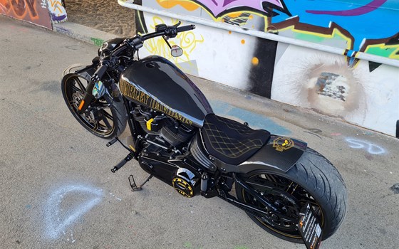 Umgebautes Motorrad Harley-Davidson Softail Breakout 114 FXBRS von X-Trem Custombikes - Bild 3 Umgebautes Motorrad Harley-Davidson Softail Breakout 114 FXBRS von X-Trem Custombikes - Bild 3
