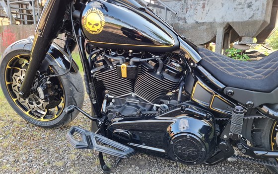 Umgebautes Motorrad Harley-Davidson Softail Fat Boy 114 FLFBS von X-Trem Custombikes - Bild 14 Umgebautes Motorrad Harley-Davidson Softail Fat Boy 114 FLFBS von X-Trem Custombikes - Bild 14