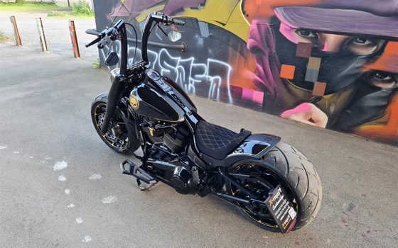 Umgebautes Motorrad Harley-Davidson Softail Fat Boy 114 FLFBS von X-Trem Custombikes - Bild 3 Umgebautes Motorrad Harley-Davidson Softail Fat Boy 114 FLFBS von X-Trem Custombikes - Bild 3