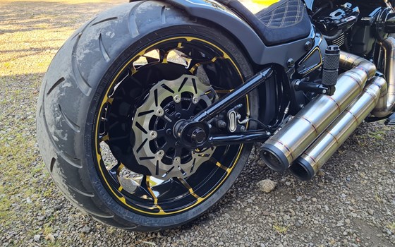 Umgebautes Motorrad Harley-Davidson Softail Fat Boy 114 FLFBS von X-Trem Custombikes - Bild 11 Umgebautes Motorrad Harley-Davidson Softail Fat Boy 114 FLFBS von X-Trem Custombikes - Bild 11