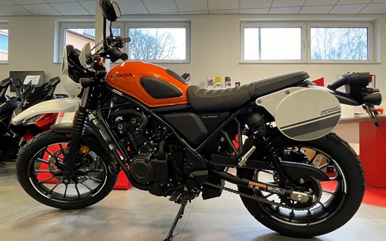 Umgebautes Motorrad Honda CL500 von Zweirad Uhlmann - Bild 1 Umgebautes Motorrad Honda CL500 von Zweirad Uhlmann - Bild 1