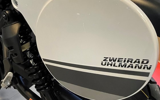 Umgebautes Motorrad Honda CL500 von Zweirad Uhlmann - Bild 7 Umgebautes Motorrad Honda CL500 von Zweirad Uhlmann - Bild 7