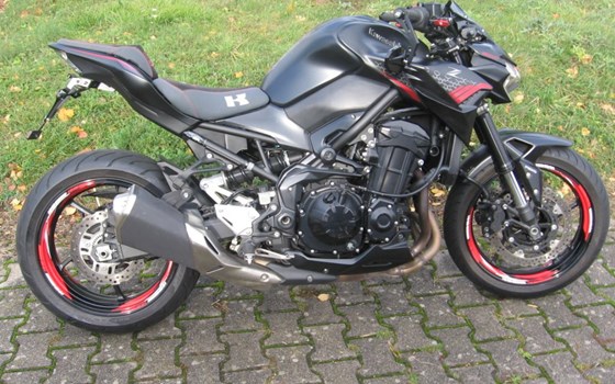 Umgebautes Motorrad Kawasaki Z900 von Bike Performance by Joachim Fegert - Bild 9 Umgebautes Motorrad Kawasaki Z900 von Bike Performance by Joachim Fegert - Bild 9