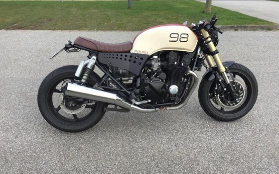 Umgebautes Motorrad Honda CB 750 Sevenfifty von user1277876 - Bild 4 Umgebautes Motorrad Honda CB 750 Sevenfifty von user1277876 - Bild 4