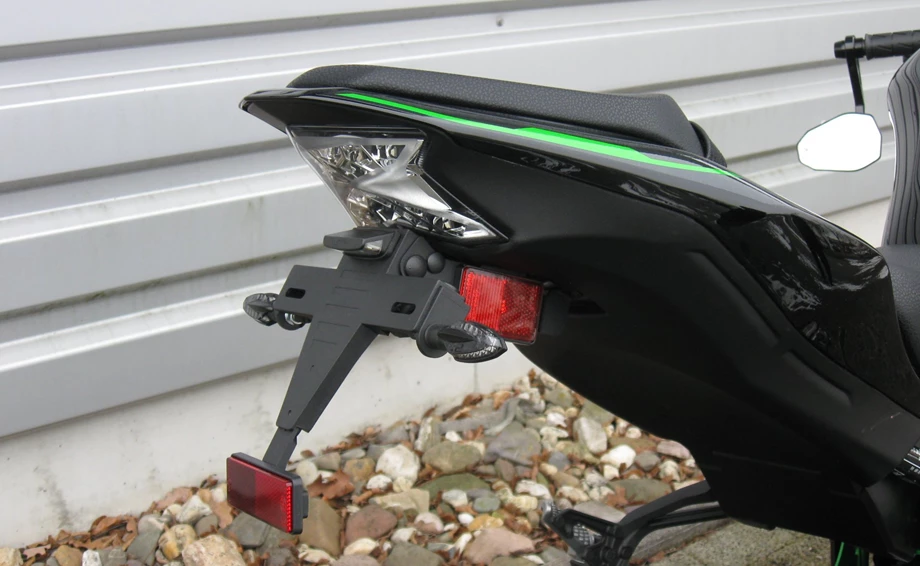 Umbgebautes Motorrad Kawasaki Z900 Bild 8: Umbgebautes Motorrad Kawasaki Z900