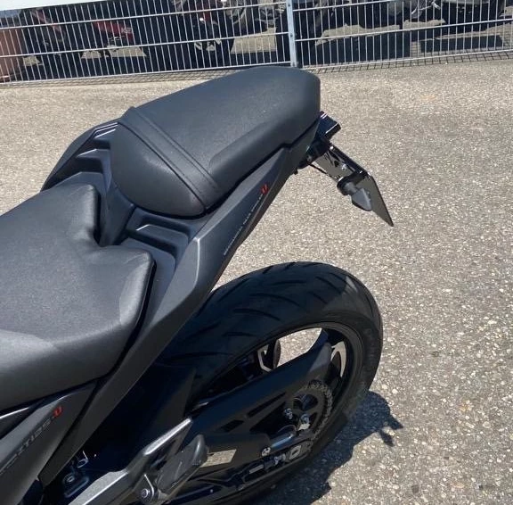 Umbgebautes Motorrad Zontes 125 U Bild 4: Umbgebautes Motorrad Zontes 125 U