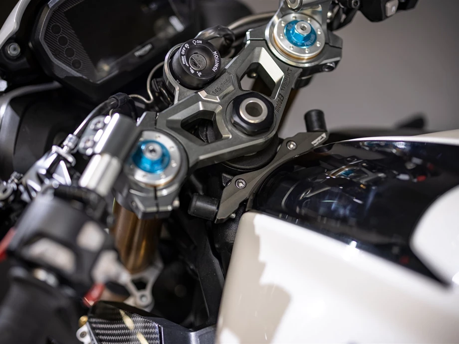 Umbgebautes Motorrad Triumph Street Triple 765 Moto2 Edition Bild 6: Umbgebautes Motorrad Triumph Street Triple 765 Moto2 Edition
