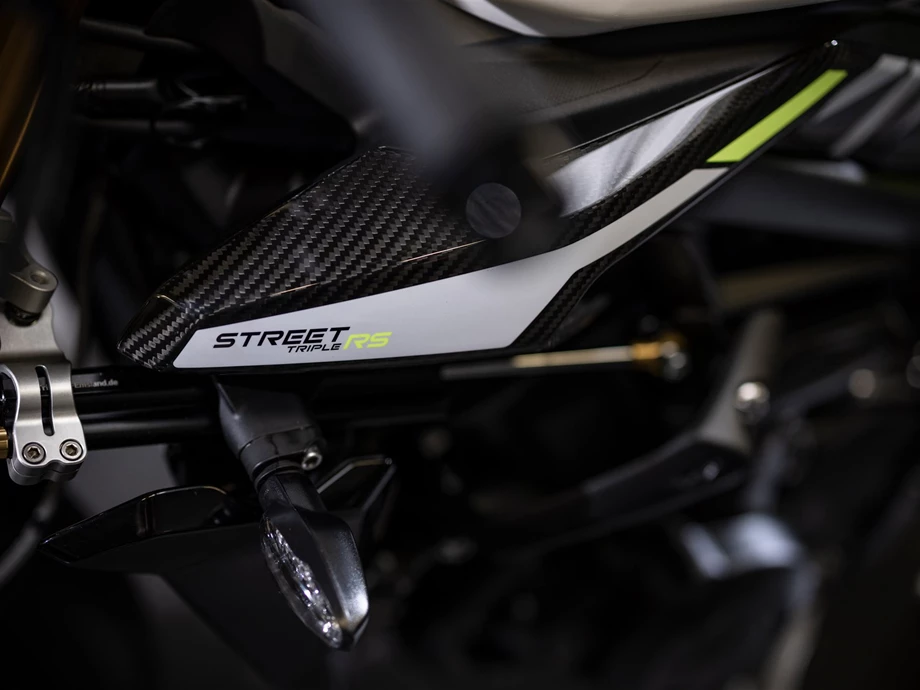 Umbgebautes Motorrad Triumph Street Triple 765 Moto2 Edition Bild 10: Umbgebautes Motorrad Triumph Street Triple 765 Moto2 Edition