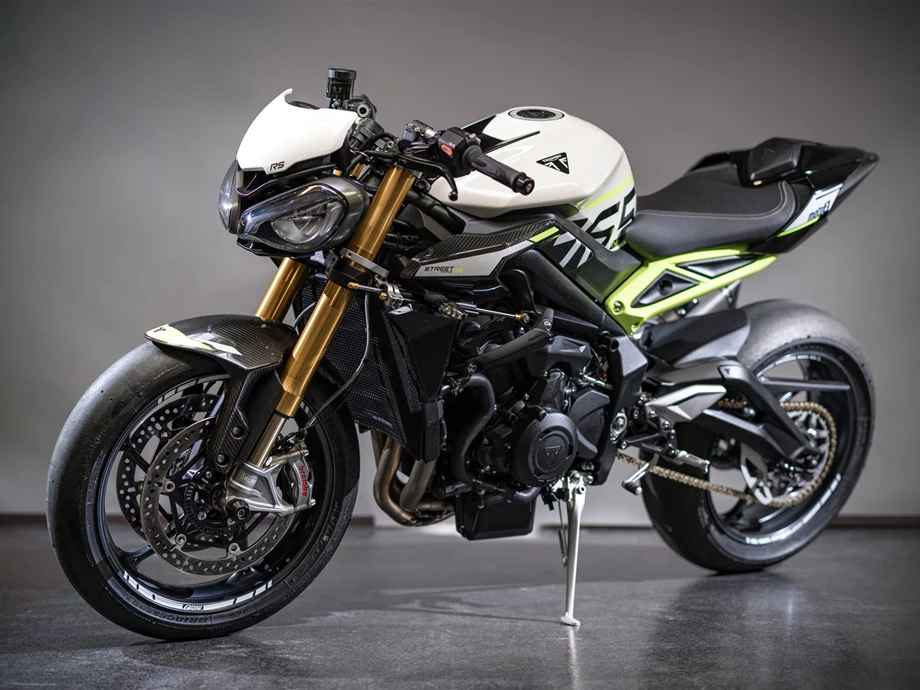 Umbgebautes Motorrad Triumph Street Triple 765 Moto2 Edition Bild 14: Umbgebautes Motorrad Triumph Street Triple 765 Moto2 Edition