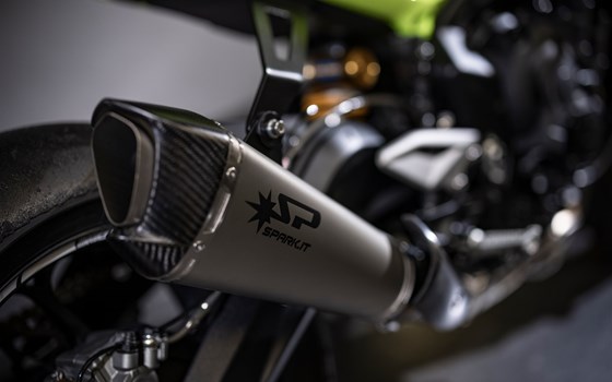 Umgebautes Motorrad Triumph Street Triple 765 Moto2 Edition von Triumph Emsland - Hertrampf Racing - Bild 3 Umgebautes Motorrad Triumph Street Triple 765 Moto2 Edition von Triumph Emsland - Hertrampf Racing - Bild 3