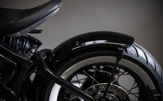 Umgebautes Motorrad Triumph Bonneville Bobber von Triumph Emsland - Hertrampf Racing - Bild 11 Umgebautes Motorrad Triumph Bonneville Bobber von Triumph Emsland - Hertrampf Racing - Bild 11