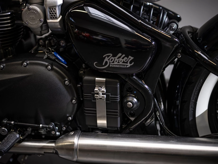 Umbgebautes Motorrad Triumph Bonneville Bobber Bild 12: Umbgebautes Motorrad Triumph Bonneville Bobber