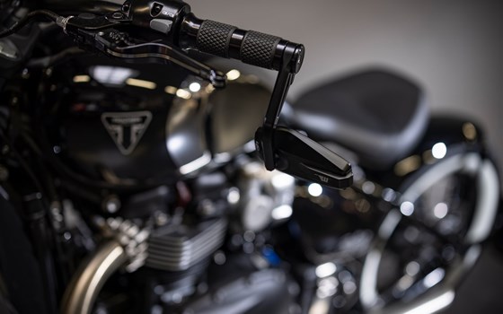 Umgebautes Motorrad Triumph Bonneville Bobber von Triumph Emsland - Hertrampf Racing - Bild 16 Umgebautes Motorrad Triumph Bonneville Bobber von Triumph Emsland - Hertrampf Racing - Bild 16