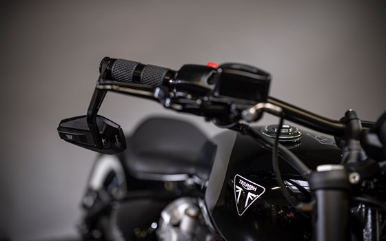 Umgebautes Motorrad Triumph Bonneville Bobber von Triumph Emsland - Hertrampf Racing - Bild 21 Umgebautes Motorrad Triumph Bonneville Bobber von Triumph Emsland - Hertrampf Racing - Bild 21