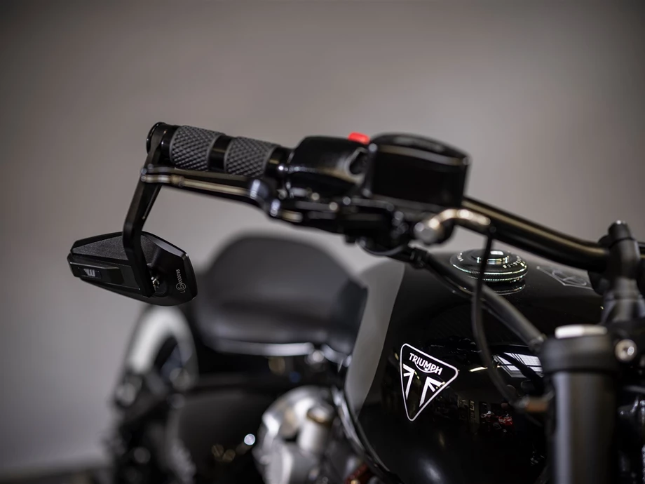 Umbgebautes Motorrad Triumph Bonneville Bobber Bild 21: Umbgebautes Motorrad Triumph Bonneville Bobber