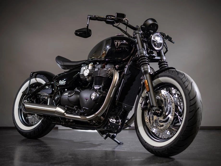 Umbgebautes Motorrad Triumph Bonneville Bobber Bild 22: Umbgebautes Motorrad Triumph Bonneville Bobber