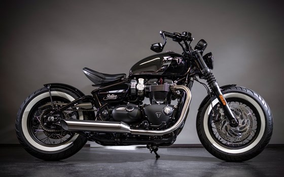 Umgebautes Motorrad Triumph Bonneville Bobber von Triumph Emsland - Hertrampf Racing - Bild 28 Umgebautes Motorrad Triumph Bonneville Bobber von Triumph Emsland - Hertrampf Racing - Bild 28