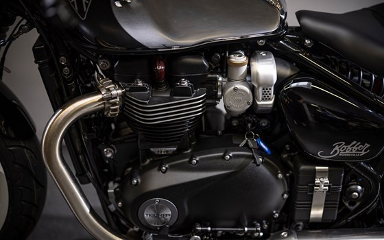 Umgebautes Motorrad Triumph Bonneville Bobber von Triumph Emsland - Hertrampf Racing - Bild 5 Umgebautes Motorrad Triumph Bonneville Bobber von Triumph Emsland - Hertrampf Racing - Bild 5