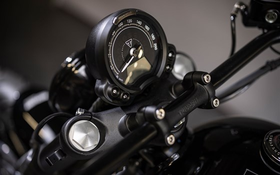 Umgebautes Motorrad Triumph Bonneville Bobber von Triumph Emsland - Hertrampf Racing - Bild 8 Umgebautes Motorrad Triumph Bonneville Bobber von Triumph Emsland - Hertrampf Racing - Bild 8