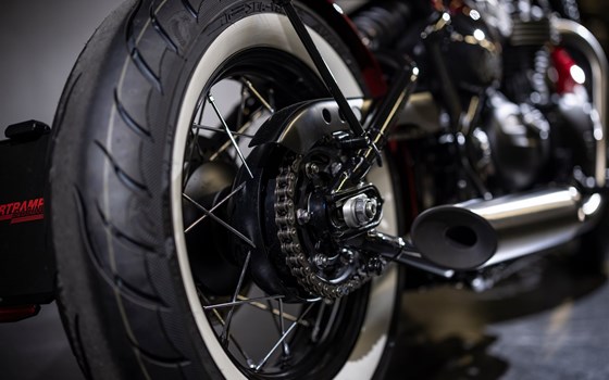 Umgebautes Motorrad Triumph Bonneville Bobber von Triumph Emsland - Hertrampf Racing - Bild 10 Umgebautes Motorrad Triumph Bonneville Bobber von Triumph Emsland - Hertrampf Racing - Bild 10