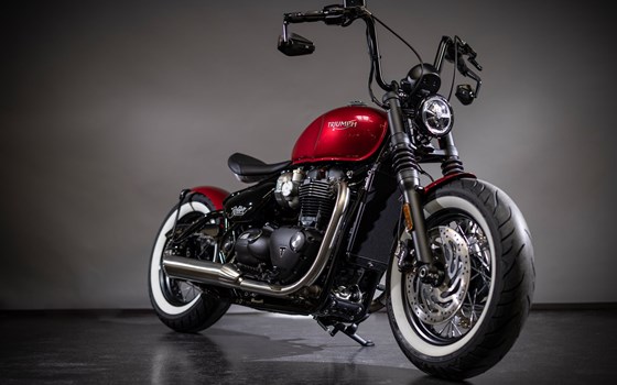 Umgebautes Motorrad Triumph Bonneville Bobber von Triumph Emsland - Hertrampf Racing - Bild 15 Umgebautes Motorrad Triumph Bonneville Bobber von Triumph Emsland - Hertrampf Racing - Bild 15
