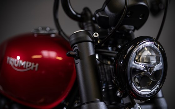 Umgebautes Motorrad Triumph Bonneville Bobber von Triumph Emsland - Hertrampf Racing - Bild 17 Umgebautes Motorrad Triumph Bonneville Bobber von Triumph Emsland - Hertrampf Racing - Bild 17