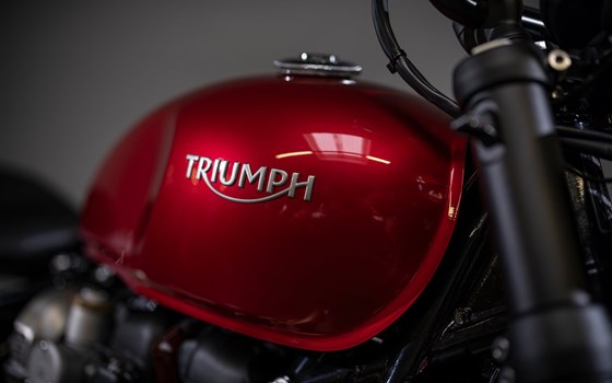 Umgebautes Motorrad Triumph Bonneville Bobber von Triumph Emsland - Hertrampf Racing - Bild 18 Umgebautes Motorrad Triumph Bonneville Bobber von Triumph Emsland - Hertrampf Racing - Bild 18