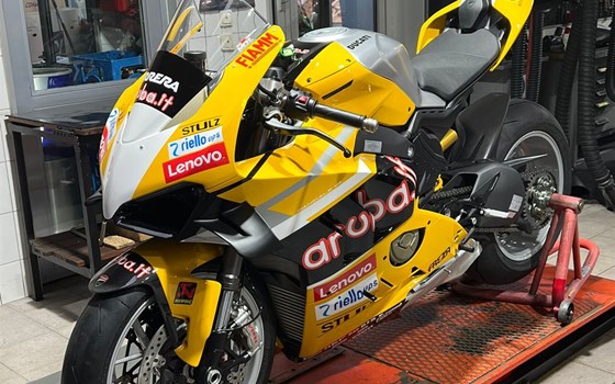 Umgebautes Motorrad Ducati Panigale V4 von Zweiradparadies Denk GmbH & Co. KG - Bild 7 Umgebautes Motorrad Ducati Panigale V4 von Zweiradparadies Denk GmbH & Co. KG - Bild 7