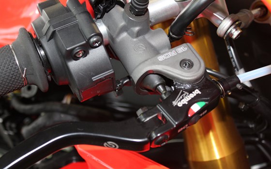 Umgebautes Motorrad Ducati 1299 Panigale S von Zweiradparadies Denk GmbH & Co. KG - Bild 11 Umgebautes Motorrad Ducati 1299 Panigale S von Zweiradparadies Denk GmbH & Co. KG - Bild 11