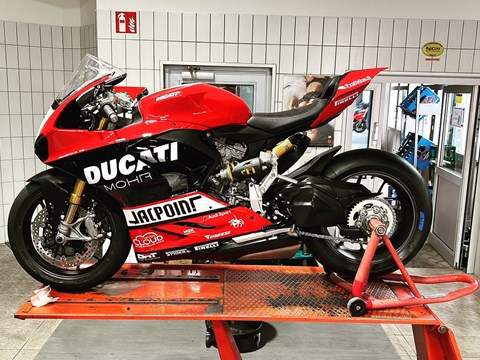 Ducati Panigale V2 Bayliss 1st Championship 20th Anniversary Rennmotorrad
