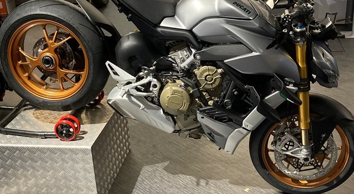 Ducati Streetfighter V4 Umbau