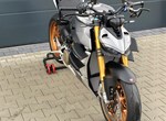 Customized motorcycle Ducati Streetfighter V4
