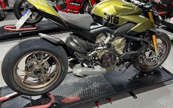 Umgebautes Motorrad Ducati Streetfighter V4 S von Zweiradparadies Denk GmbH & Co. KG - Bild 4 Umgebautes Motorrad Ducati Streetfighter V4 S von Zweiradparadies Denk GmbH & Co. KG - Bild 4