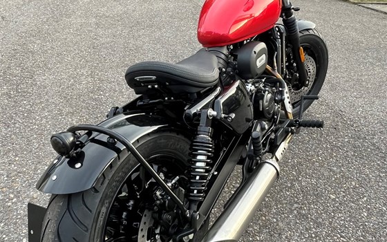 Umgebautes Motorrad Hanway B15 Bobber 125 von Auto Center Brenner GmbH - Bild 7 Umgebautes Motorrad Hanway B15 Bobber 125 von Auto Center Brenner GmbH - Bild 7
