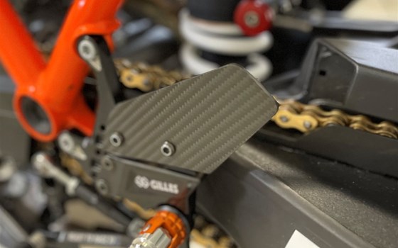 Umgebautes Motorrad KTM 1290 Super Duke R von PEPA-BIKES e.K. Inh. Martin Petzold - Bild 11 Umgebautes Motorrad KTM 1290 Super Duke R von PEPA-BIKES e.K. Inh. Martin Petzold - Bild 11