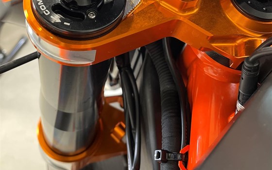 Umgebautes Motorrad KTM 1290 Super Duke R von PEPA-BIKES e.K. Inh. Martin Petzold - Bild 10 Umgebautes Motorrad KTM 1290 Super Duke R von PEPA-BIKES e.K. Inh. Martin Petzold - Bild 10