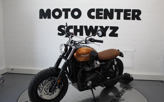 Umgebautes Motorrad Triumph Bonneville T120 von Moto Center Schwyz AG - Bild 2 Umgebautes Motorrad Triumph Bonneville T120 von Moto Center Schwyz AG - Bild 2