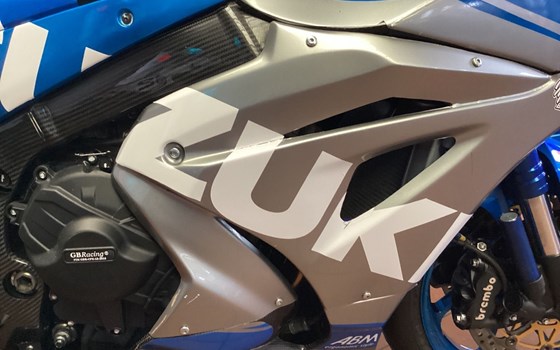 Umgebautes Motorrad Suzuki GSX-R 1000 R von Hertrampf Racing Emsbüren - Bild 4 Umgebautes Motorrad Suzuki GSX-R 1000 R von Hertrampf Racing Emsbüren - Bild 4