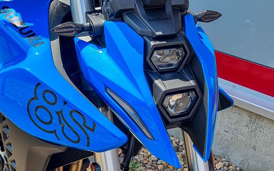 Umgebautes Motorrad Suzuki GSX-8S von BikerWorld Rosenow - Bild 5 Umgebautes Motorrad Suzuki GSX-8S von BikerWorld Rosenow - Bild 5