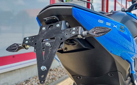 Umgebautes Motorrad Suzuki GSX-8S von BikerWorld Rosenow - Bild 7 Umgebautes Motorrad Suzuki GSX-8S von BikerWorld Rosenow - Bild 7